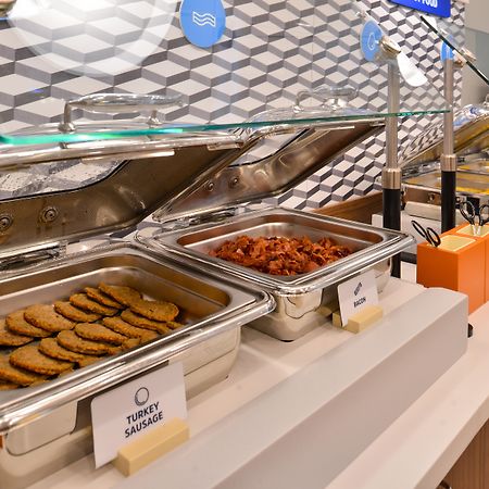 智选假日套房酒店-麦地那 外观 照片
